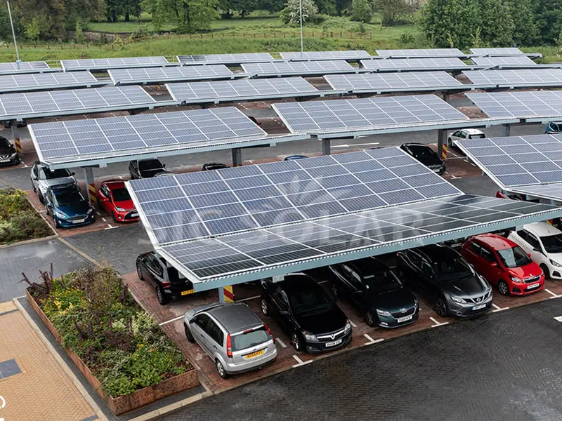 700KW aurinkopysäköinti Autokatostelineasennus Keniassa