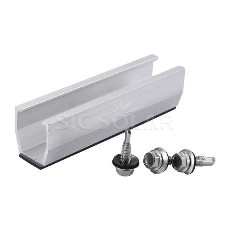 Aurinkoalumiini minikisko